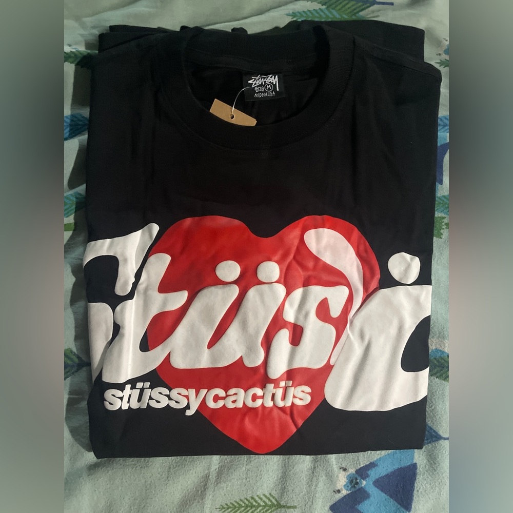 Stussy cactus heart flea market tee brand new with tags